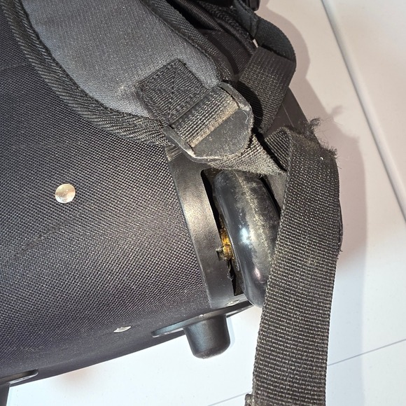 Y2K Nike Rolling Backpack Black Neon Yellow Swoosh Wheeled School Travel Bag - Picture 7 of 12